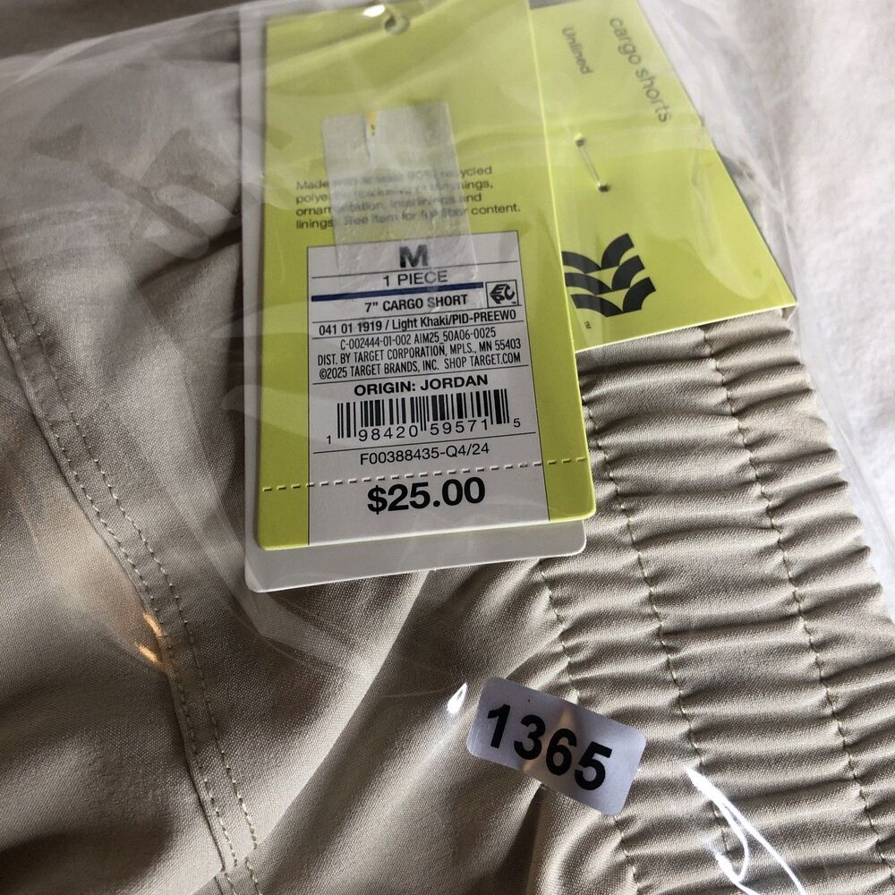 All In Motion 7” Cargo Shorts Moisture Wicking, Quick Dry SPF 50 + Sz M NEW!! - Picture 10 of 10